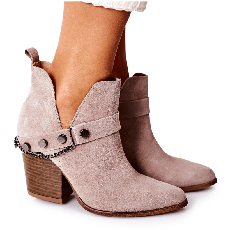 Botines de ante en una barra Lewski Shoes 2880 Cappuccino beige