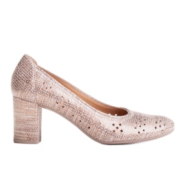 Marco Shoes Zapatos de salón beige con perforación para un pie más ancho Marco Shoes Zapatos de salón beige con perforación para un pie más ancho