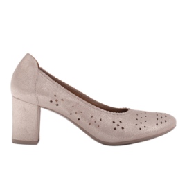 Marco Shoes Zapatos de salón de piel con perforación para un pie más ancho beige