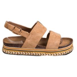 Ideal Shoes Sandalias de gamuza en la plataforma beige marrón