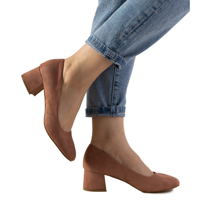 Bombas rosas en la publicación Siempre rosado Bombas rosas en la publicación Siempre rosado