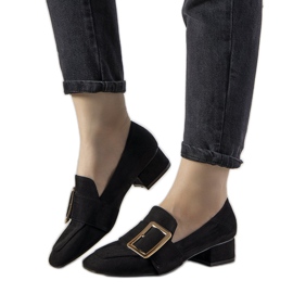 Zapatos negros en un poste con hebilla Next