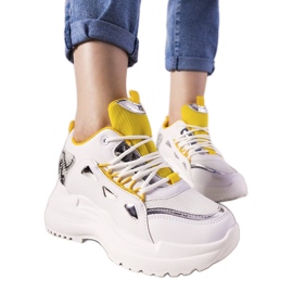 Zapatillas de serpiente Felicia en blanco y amarillo