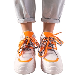 Zapatillas naranjas y blancas con cordones dobles One Chance blanco