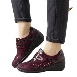 Zapatos brogues granate en la cuña Merante rojo