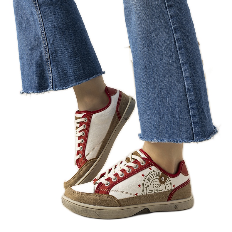 Zapatillas de mujer esta blancas y rojas blanco rojo