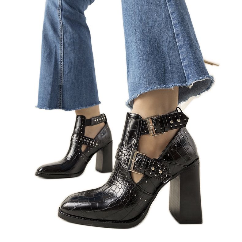 Botines negros con motivo Wonderful de piel de cocodrilo Botines negros con motivo Wonderful de piel de cocodrilo