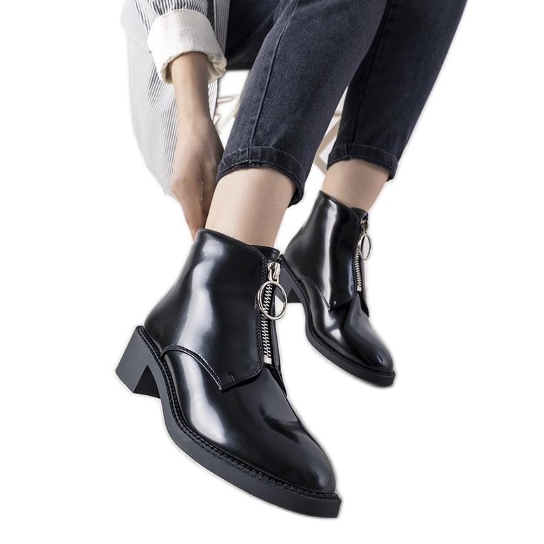 Botines negros con cremallera Grunge