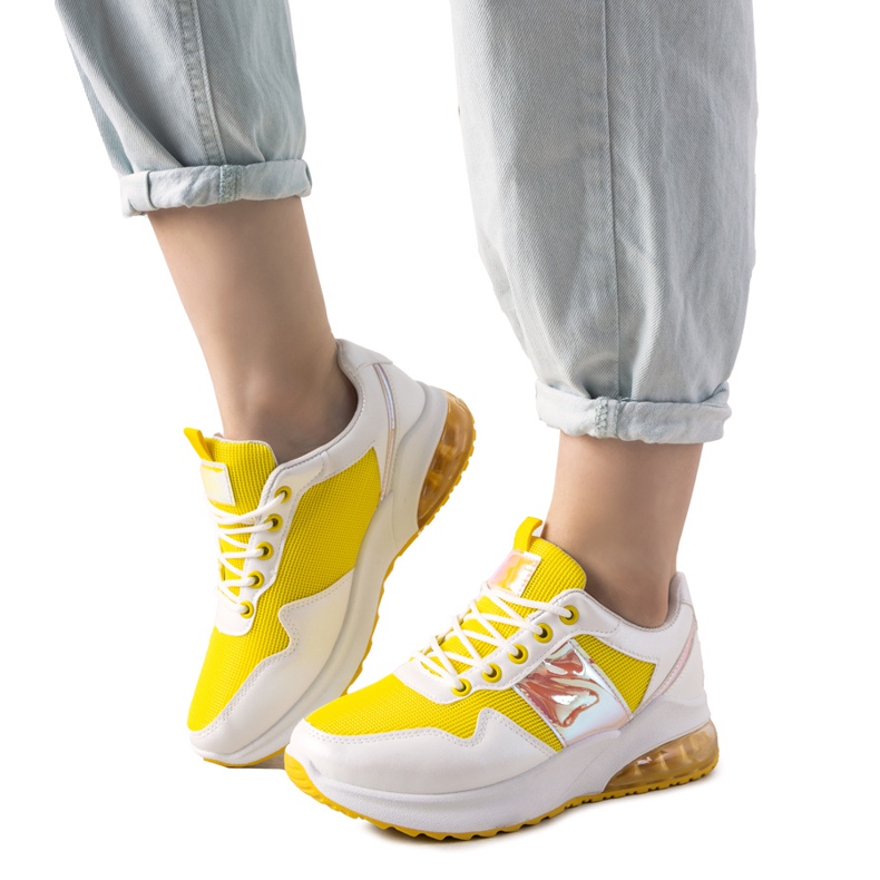 Zapatillas en blanco y amarillo con inserciones Allison holográficas