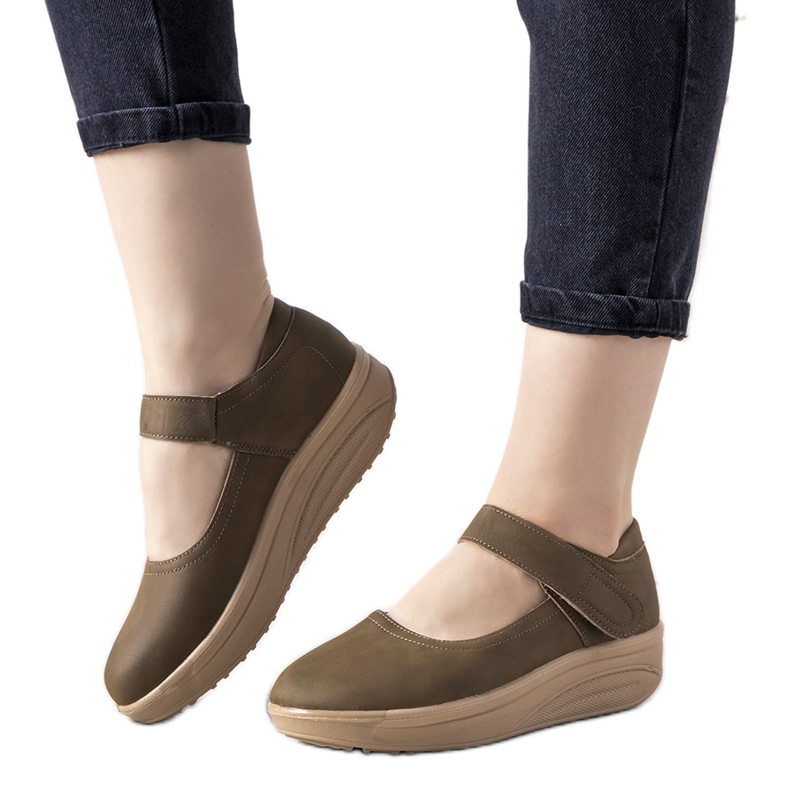 Zapatos marrones con suela gruesa Lumen marrón