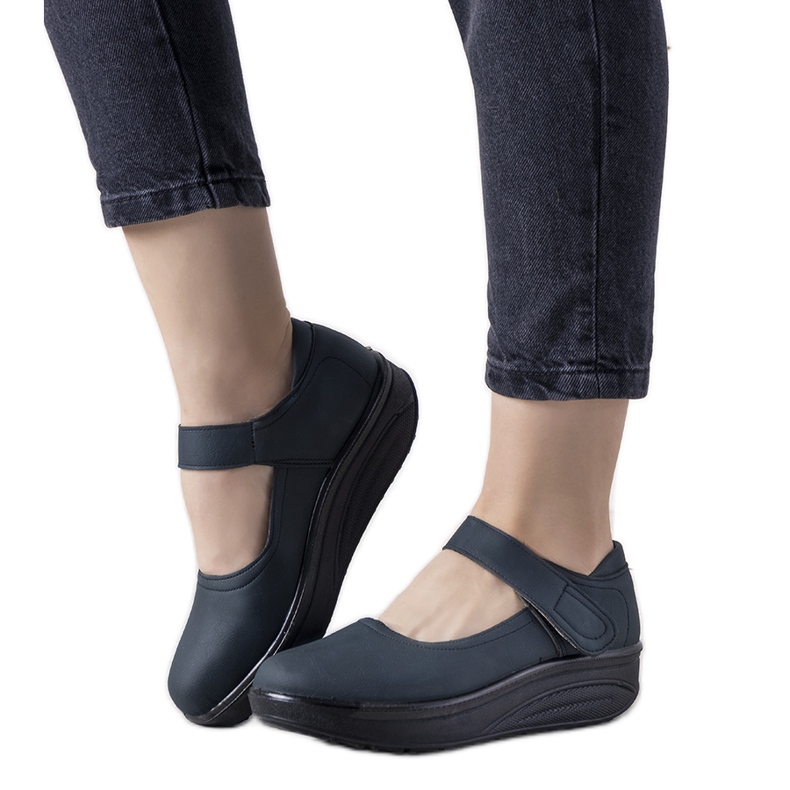 Zapatos azul marino con suela gruesa Lumen