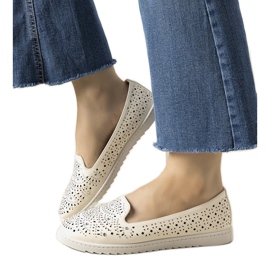 Mocasines blancos con estampado Loretta calado