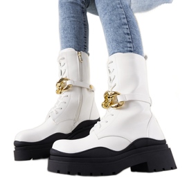 Botines blancos con cadena de Rock It