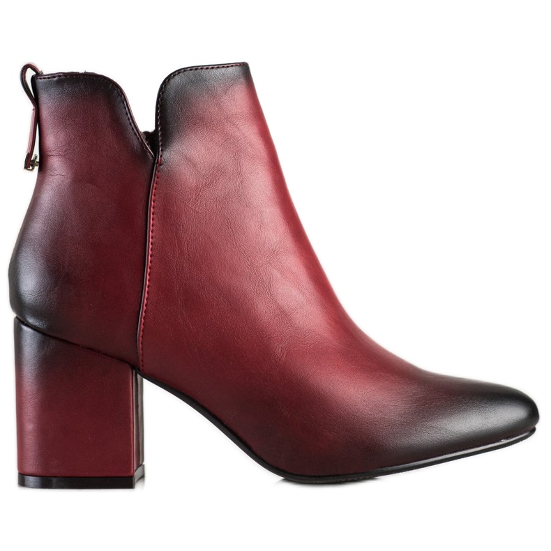 M.Daszyński Botas granate con aislamiento rojo M.Daszyński Botas granate con aislamiento rojo