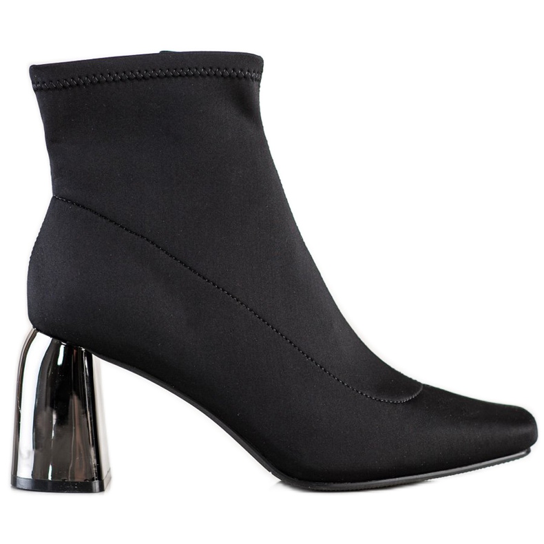 M.Daszyński Botas elegantes de tacón alto negro
