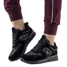 Zapatillas negras con elementos metálicos Moves negro
