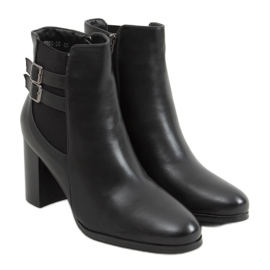 Botas negras de tacón 8998-35 Black negro