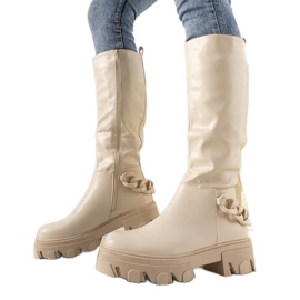 Botas beige con cadena Conny