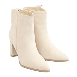 Botas crema clásicas RB106P Beige