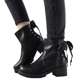 Botas negras con lazo de Sally negro