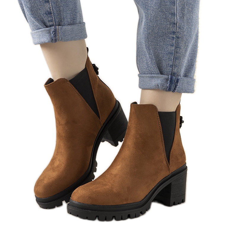 Botas de camello en el puesto de Cissy marrón Botas de camello en el puesto de Cissy marrón