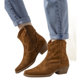 Botas marrones de mujer con acento vaquero Tello Cruz marrón