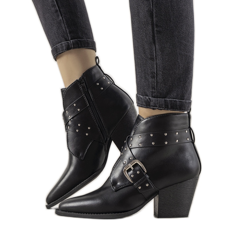 Botas negras de Jodhpur con hebilla y tachuelas Rubio negro Botas negras de Jodhpur con hebilla y tachuelas Rubio negro