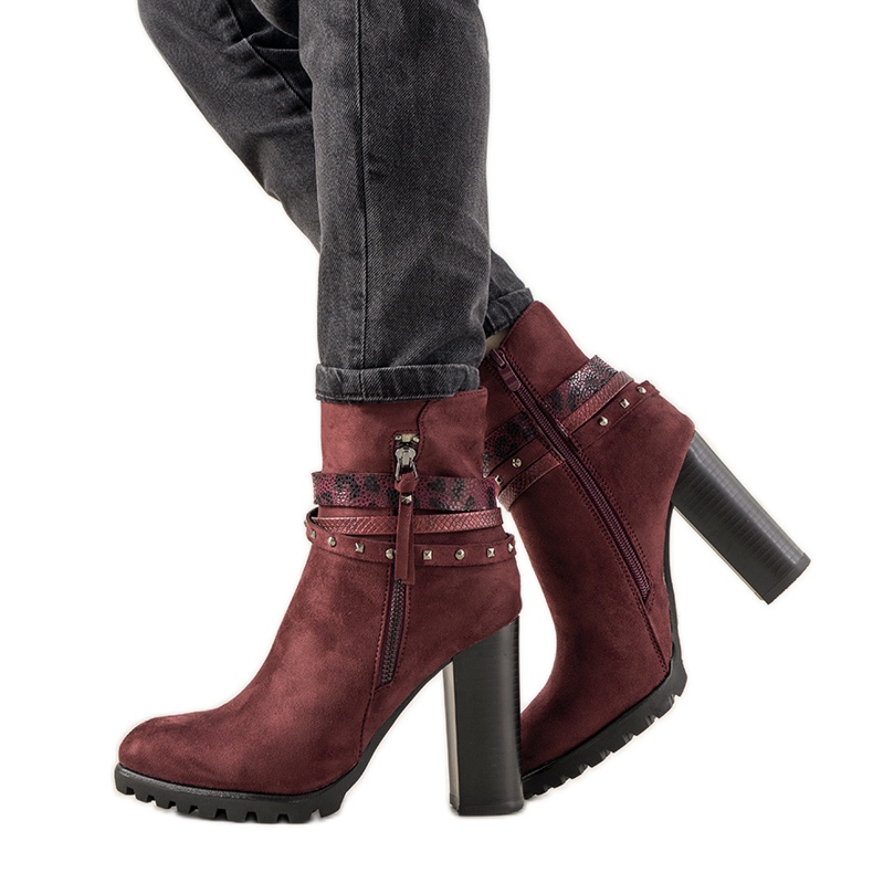 Botas de mujer barella de ante granate en el poste rojo Botas de mujer barella de ante granate en el poste rojo