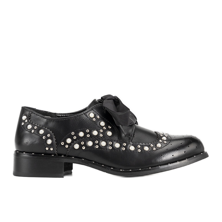 Oxford negros con tachuelas de Delvis