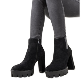 Botas de mujer negras sobre suela gruesa Idalina negro