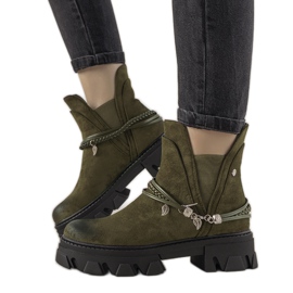 Botas verdes con pulsera Fearless Botas verdes con pulsera Fearless