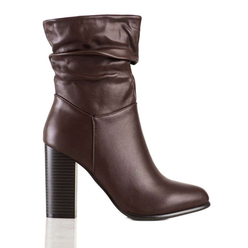 Lovery Botas altas con empeine arrugado marrón
