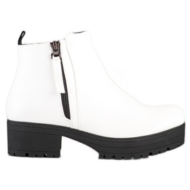 Clowse Botas cómodas en la plataforma blanco