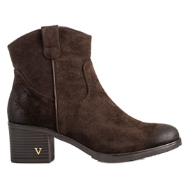 Cómodas botas de ante VINCEZA marrón