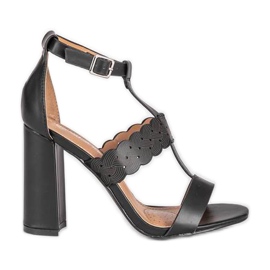Sandalias negras en la publicación Like A Woman negro Sandalias negras en la publicación Like A Woman negro