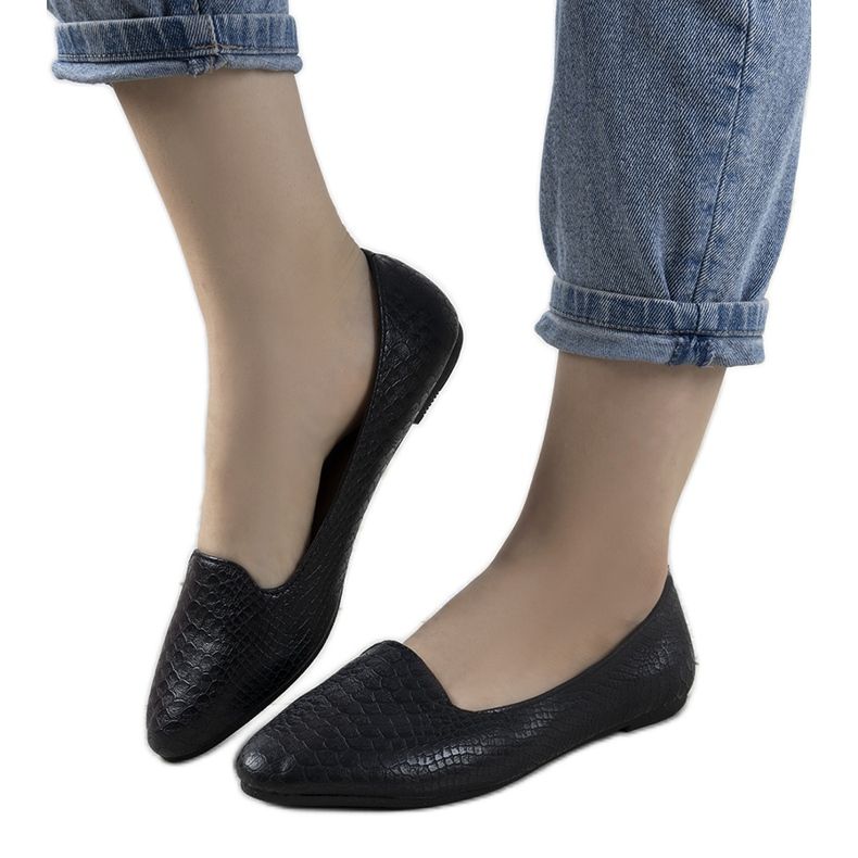 Bailarinas negras con estampado de piel de cocodrilo de Aupra negro Bailarinas negras con estampado de piel de cocodrilo de Aupra negro