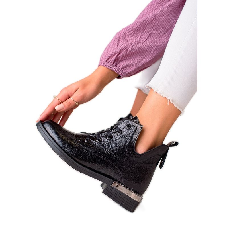 W. Potocki Botas de moda con un Potocki recortado negro