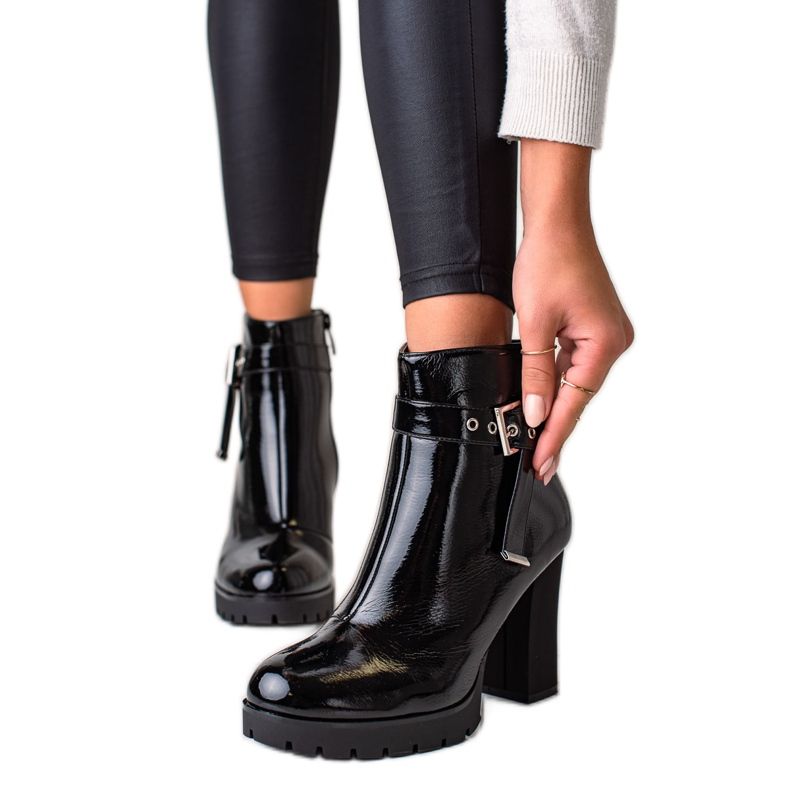 Janessa Botas negras con estilo en tacones altos negro Janessa Botas negras con estilo en tacones altos negro