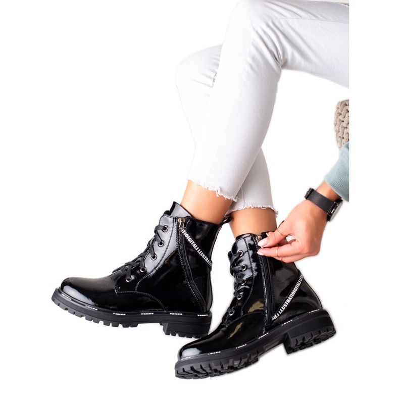 Botas artiker de piel negro