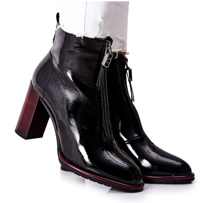 S.Barski Botas negras de mujer lacadas en un poste Cofton negro S.Barski Botas negras de mujer lacadas en un poste Cofton negro