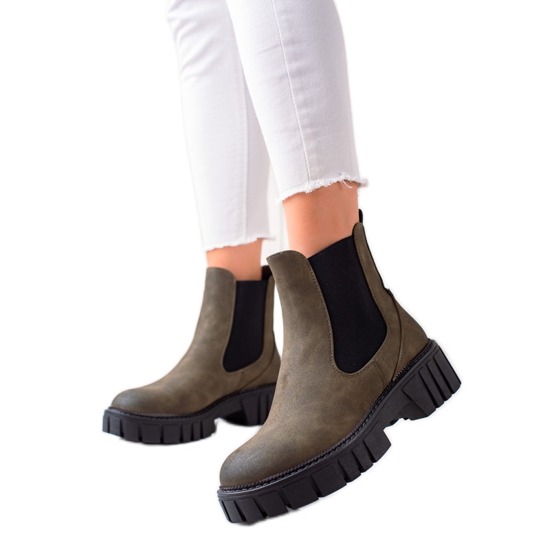 Botines Chelsea fabricados en piel ecológica de Sergio Leone verde