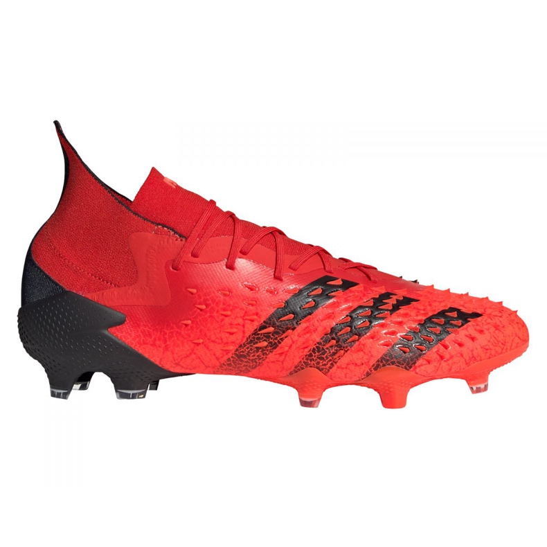 Botas de fútbol adidas Predator Freak.1 Fg M FY6256 rojo rojo