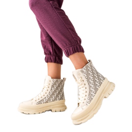 TRENDI Zapatillas altas de moda en beige TRENDI Zapatillas altas de moda en beige