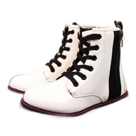 Bota lacada aislante Jr EVE327B blanco