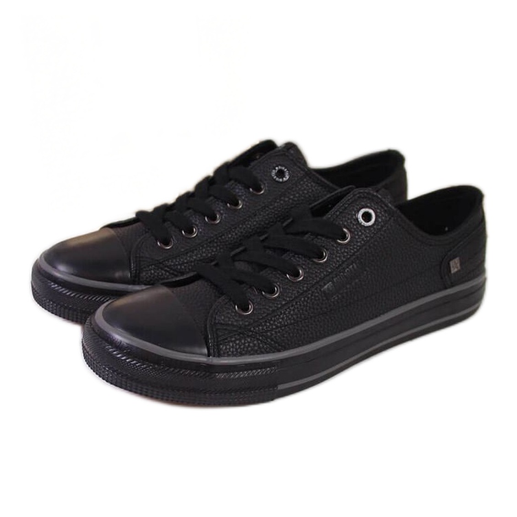 Zapatillas bajas con piel ecológica Big Star II274002 W negro
