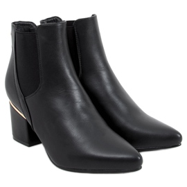 Botines Chelsea Mari Negro