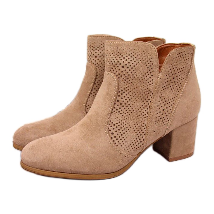 Botas aislantes eVento W EVE328B beige en el poste