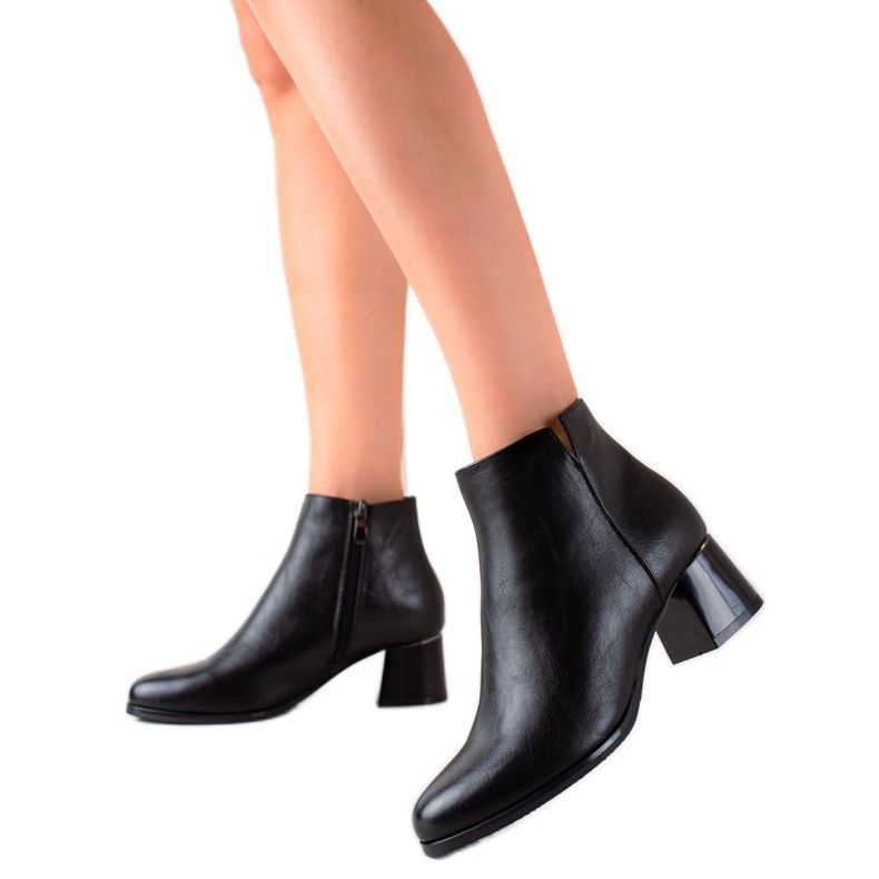 W. Potocki Botines Potocki negro