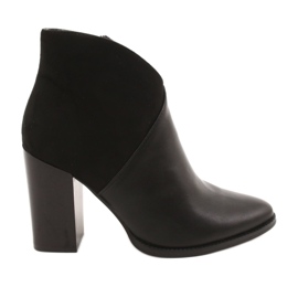Botas en el poste Negro Filippo DBT1575 / 21 BK