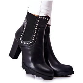 PG1 Botas en un poste con Wissey Jets negros